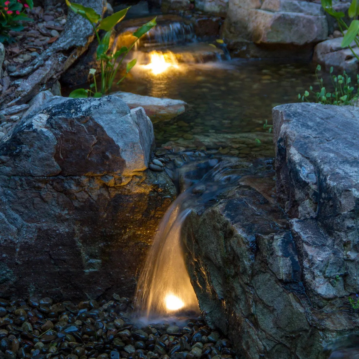 Medium Deluxe Pondless® Waterfall Kit 16′ Stream