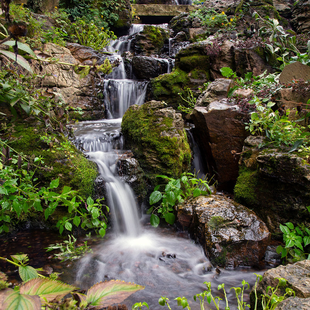 Large Pondless® Waterfall Kit 26′ Stream