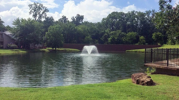 Scott Aerator North Star Fountain Aerator for Medium Residential Ponds
